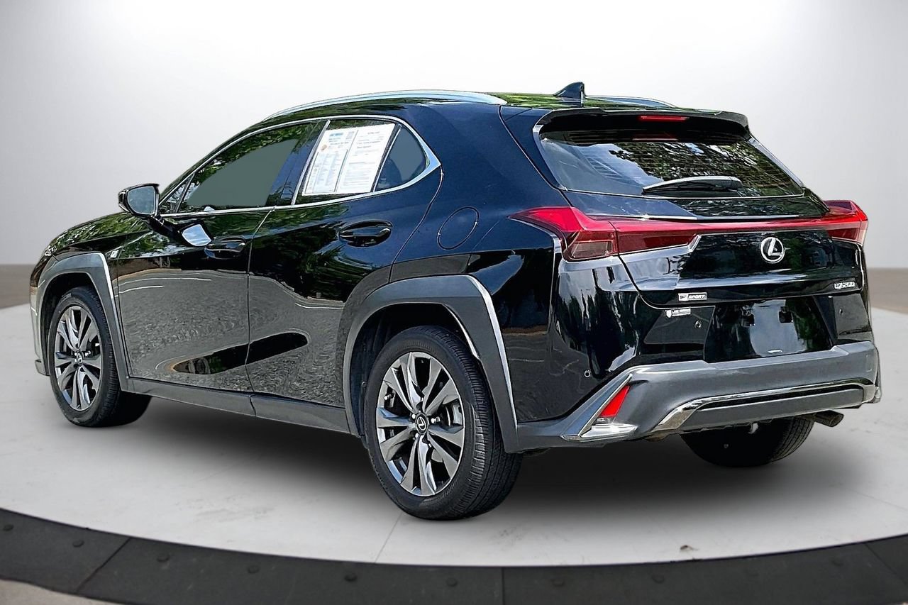 Used 2019 Lexus UX 200 F Sport w/ F Sport Premium Package FWD image 7