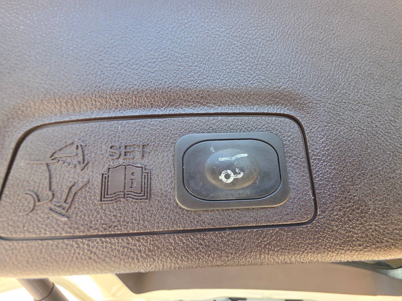 Used 2016 Lincoln MKC Black Label AWD/4WD image 33