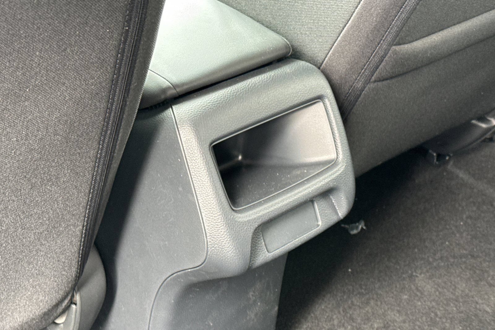 New 2027 Honda HR-V LX image 14