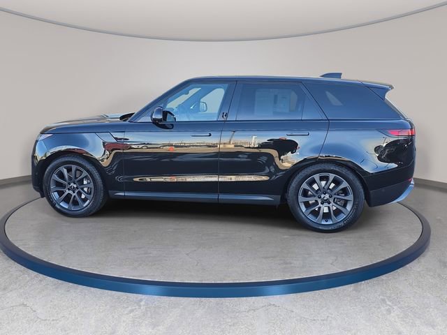 Used 2023 Land Rover Range Rover Sport SE image 9