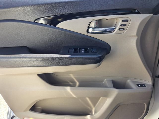 Used 2017 Honda Pilot Elite image 22