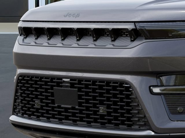 New 2026 Jeep Grand Wagoneer Limited AWD/4WD image 11