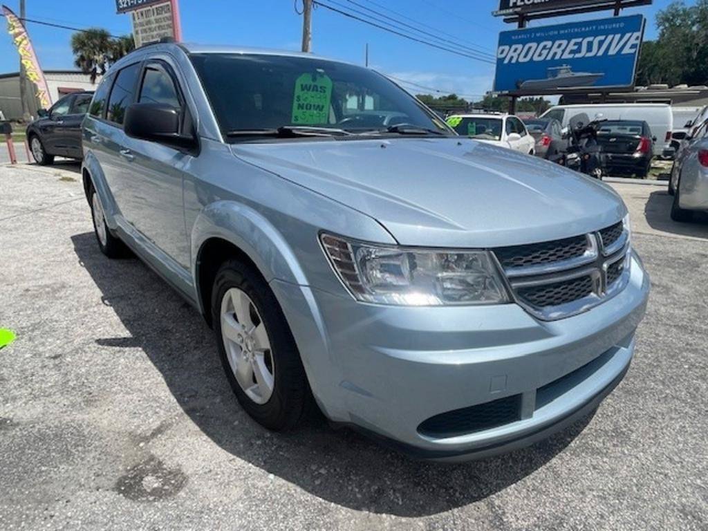 Used 2013 Dodge Journey SE FWD image 1