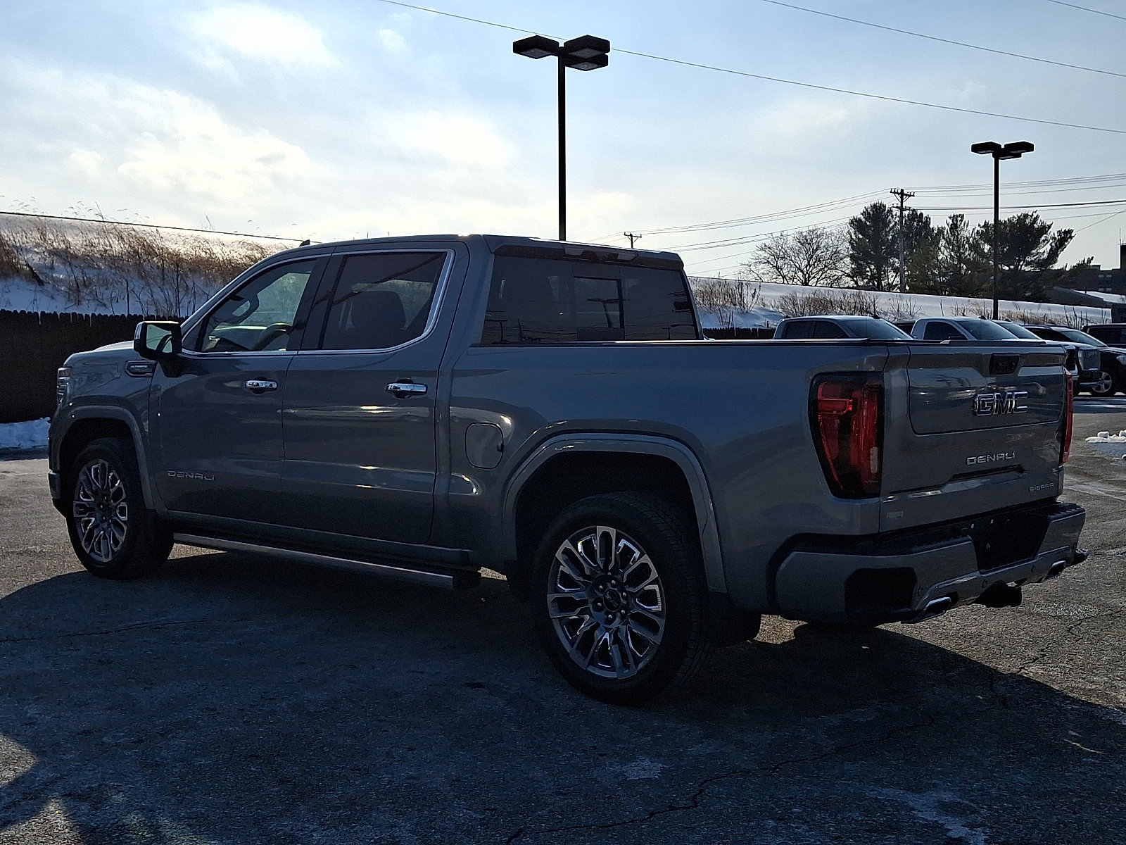 Used 2025 GMC Sierra 1500 Denali Ultimate image 4