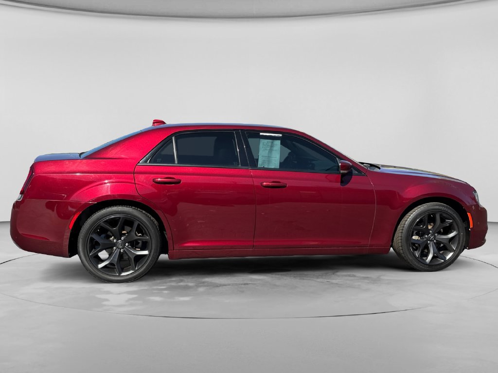 Used 2021 Chrysler 300 S RWD image 6