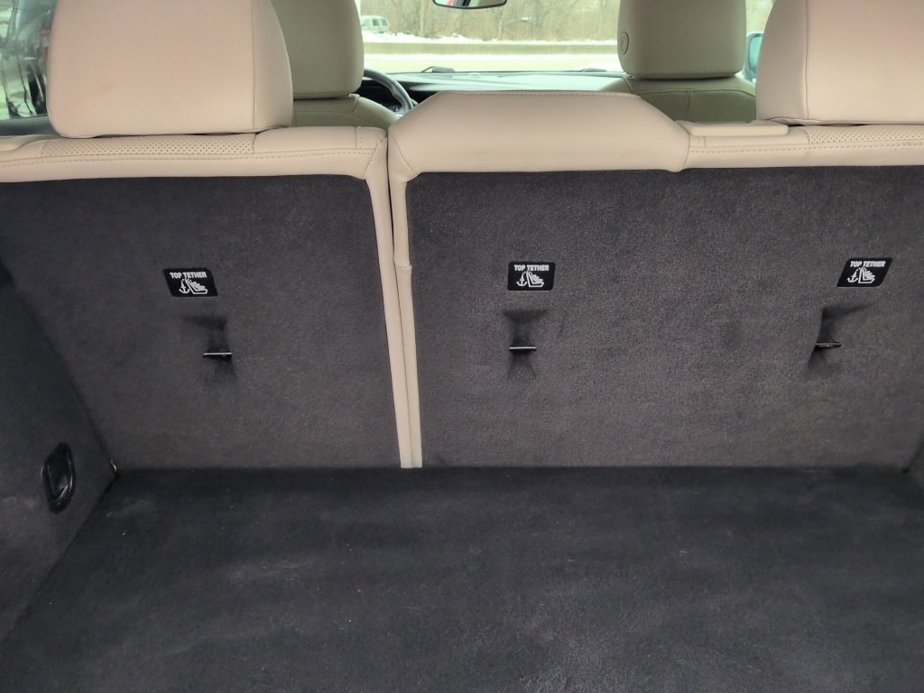 Used 2021 Buick Envision Essence w/ Technology Package I image 26