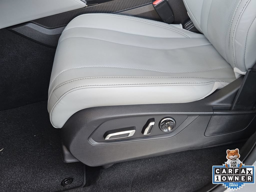 Certified 2024 Acura MDX w/ Technology Package FWD image 24