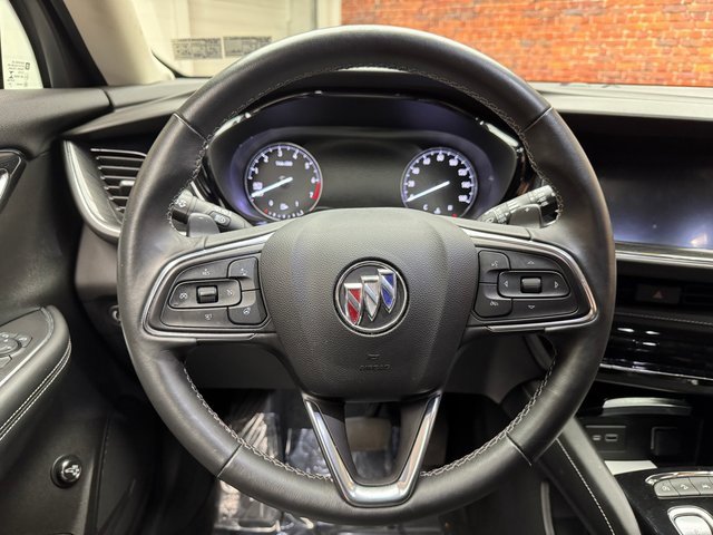 Used 2023 Buick Envision Essence image 15