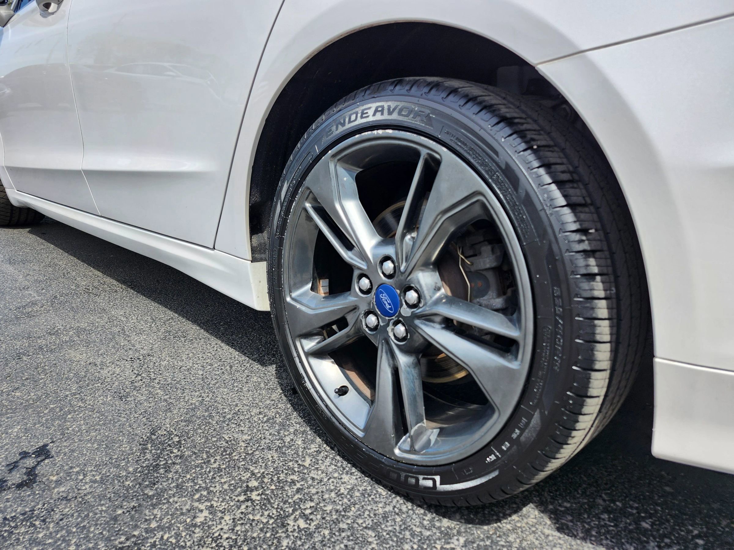Used 2017 Ford Fusion Sport w/ Equipment Group 401A AWD/4WD image 33