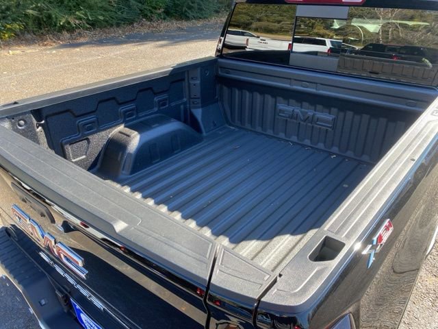 New 2026 GMC Sierra 1500 SLT image 33