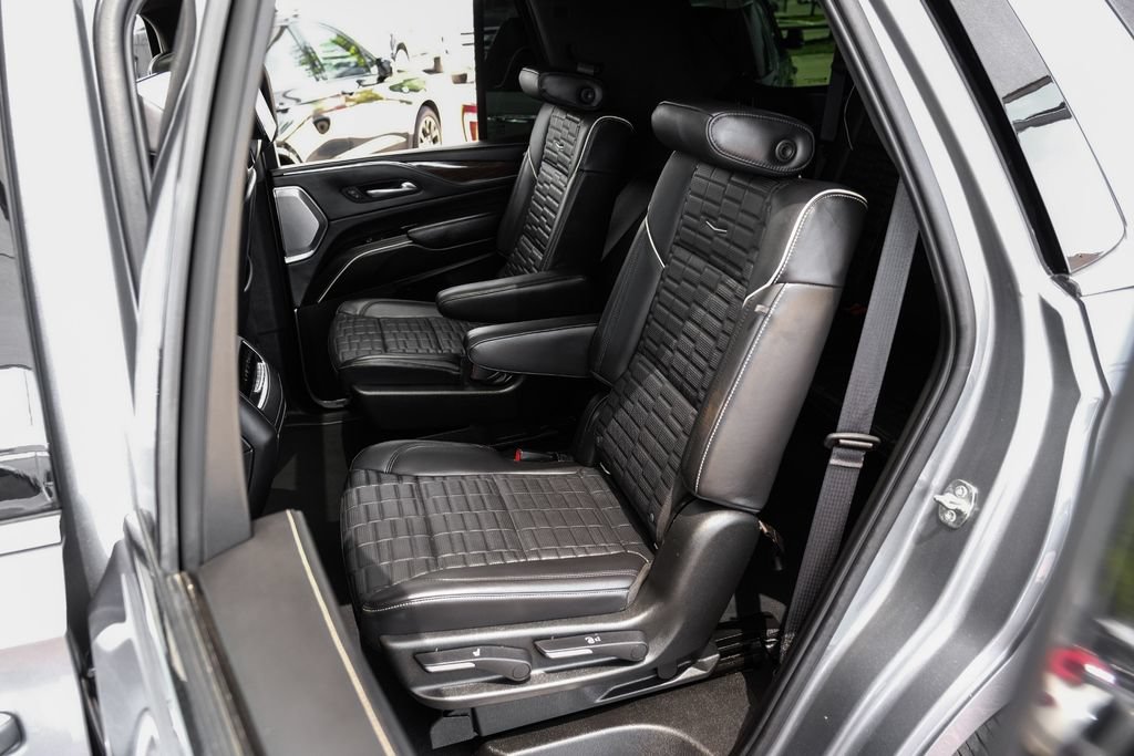 Used 2021 Cadillac Escalade Premium Luxury Platinum AWD/4WD image 49