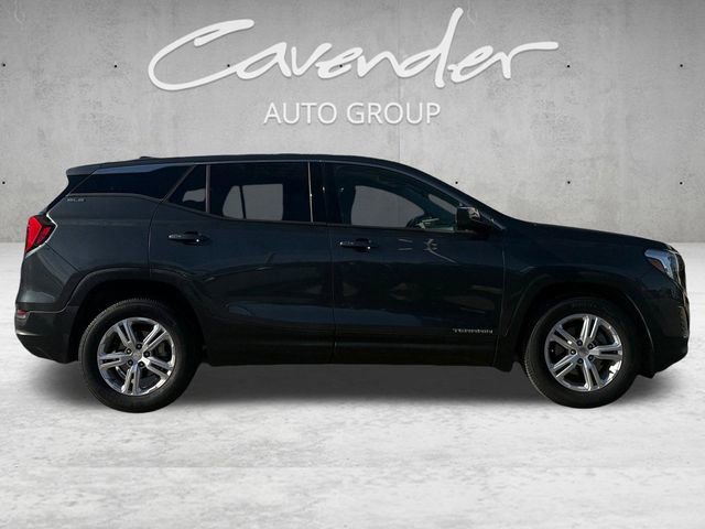 Used 2020 GMC Terrain SLE image 17
