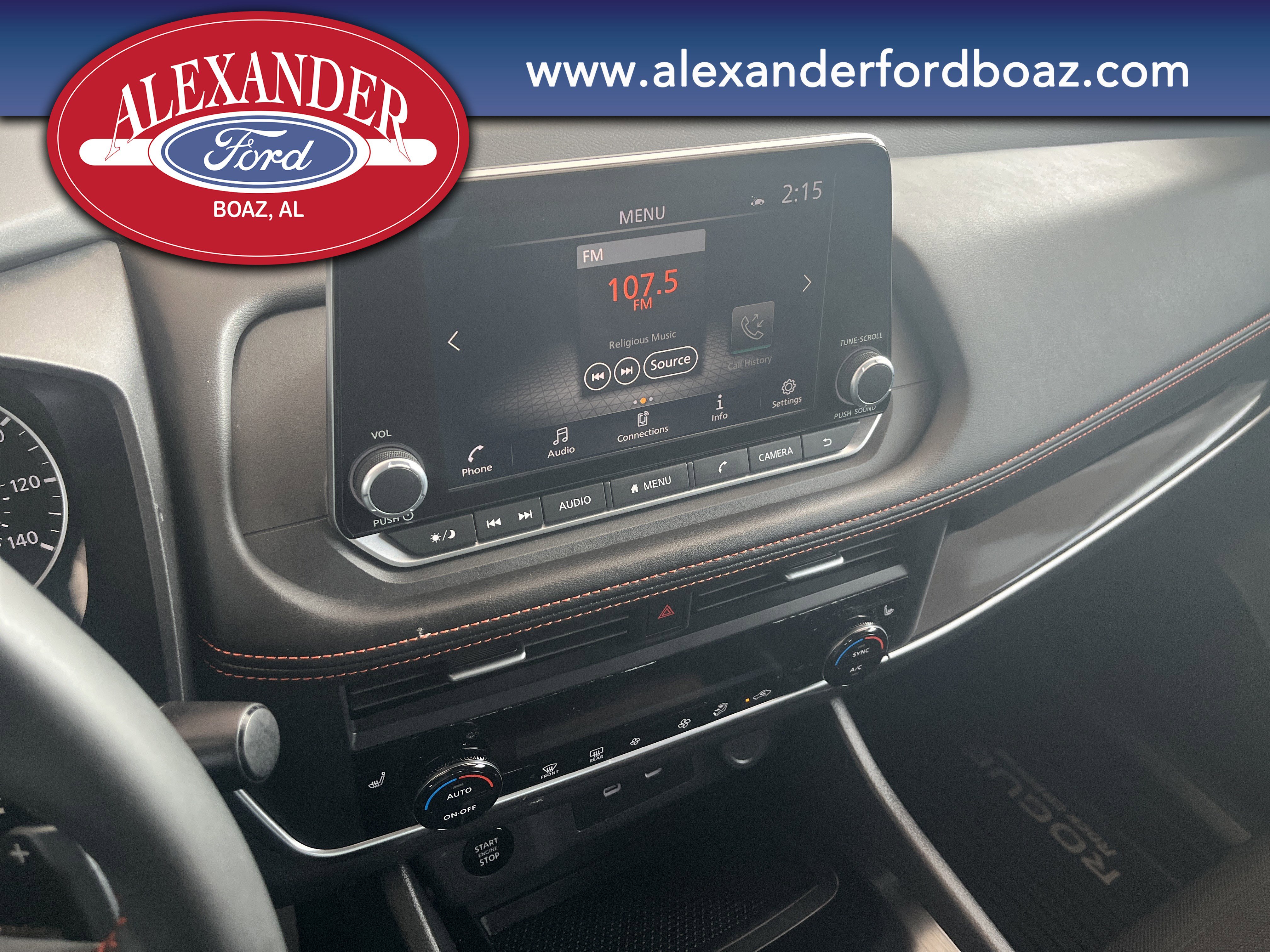 Used 2025 Nissan Rogue SV image 22