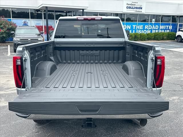 New 2026 GMC Sierra 2500 SLT w/ SLT Premium Package AWD/4WD image 11