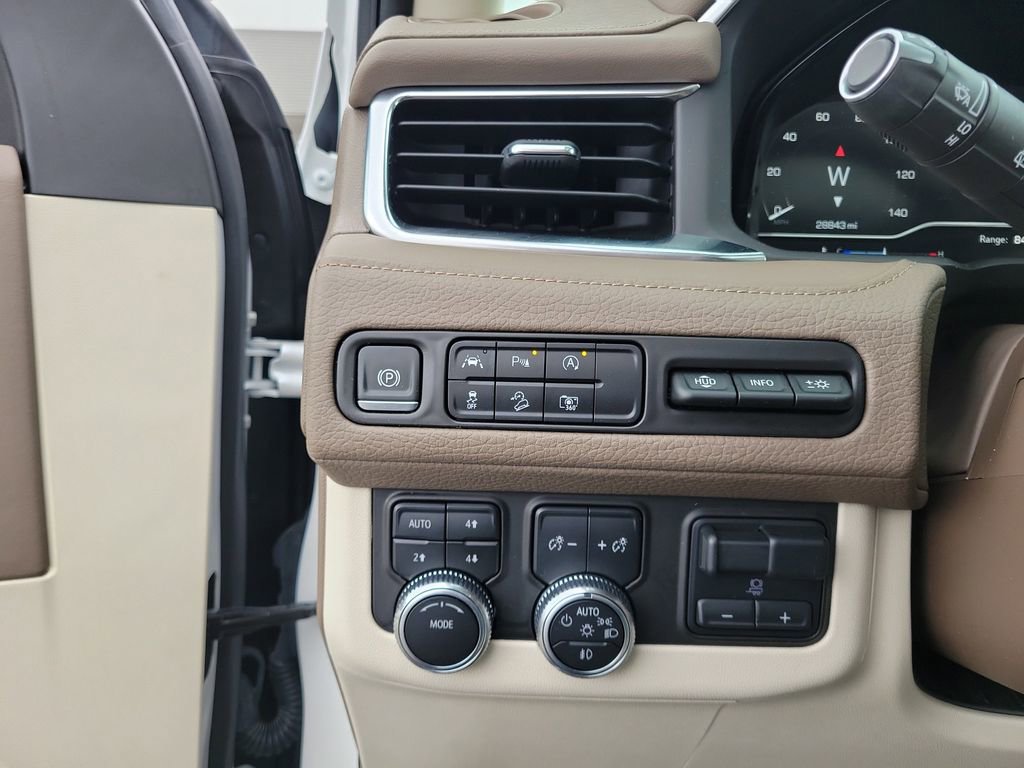Used 2023 GMC Yukon Denali w/ LPO, Floor Liner Package AWD/4WD image 22