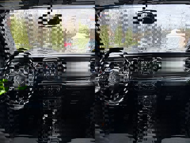 Used 2021 Jeep Gladiator Sport image 14