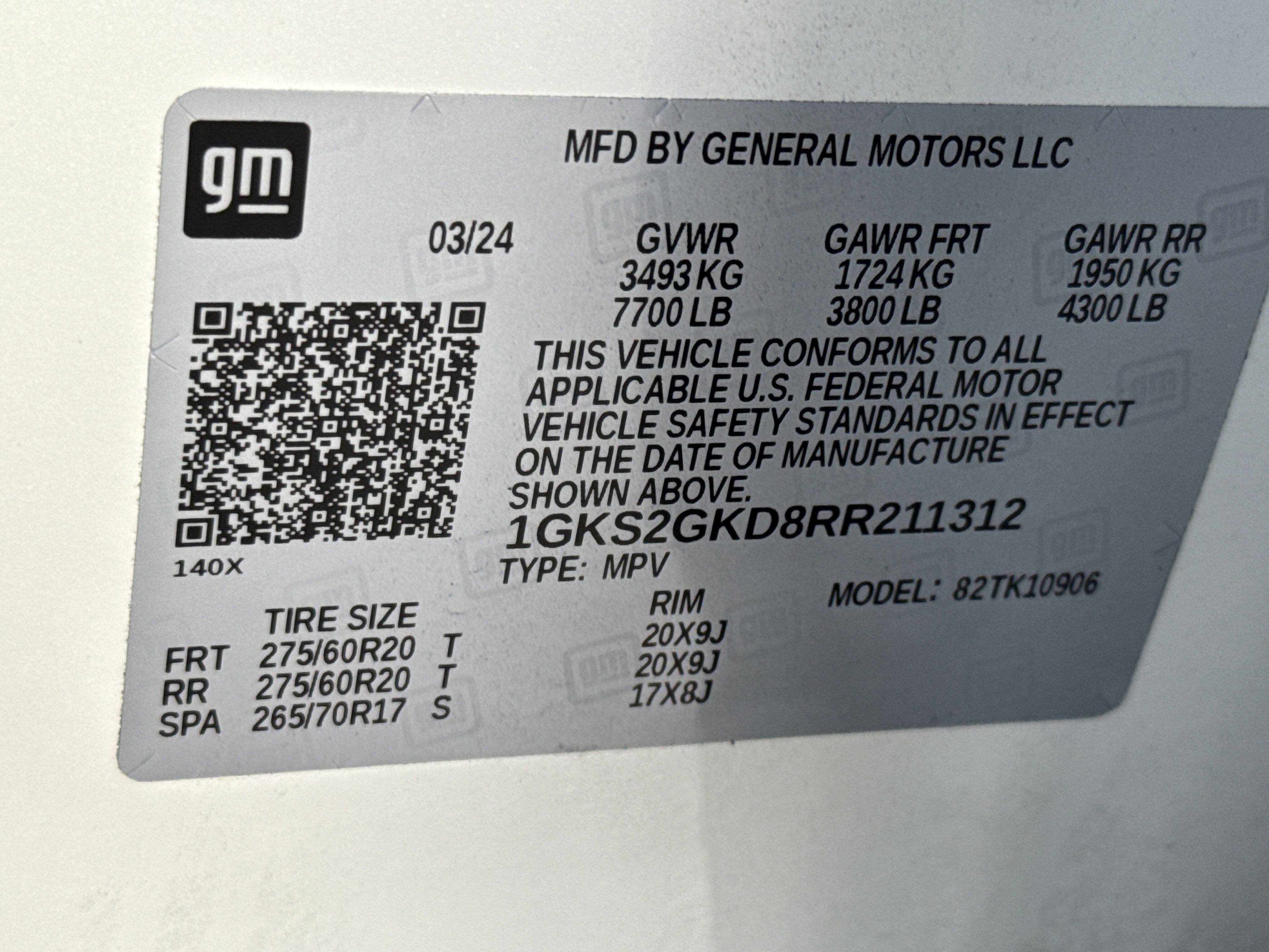 Used 2024 GMC Yukon XL SLT w/ SLT Luxury Package image 42