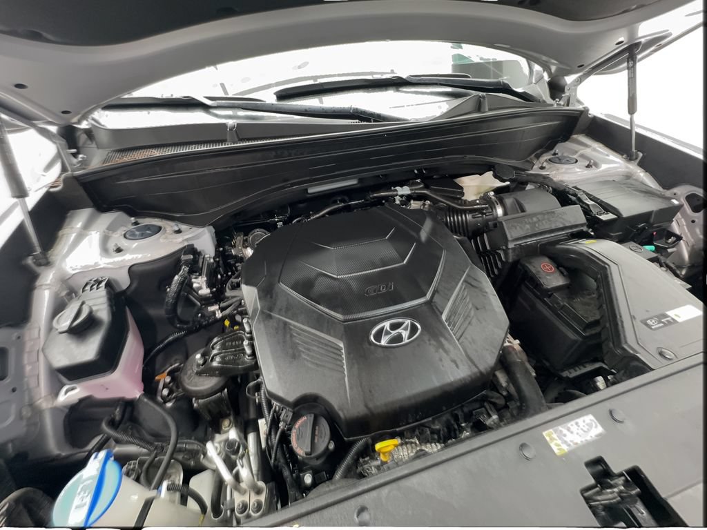 Used 2025 Hyundai Palisade Limited FWD image 18