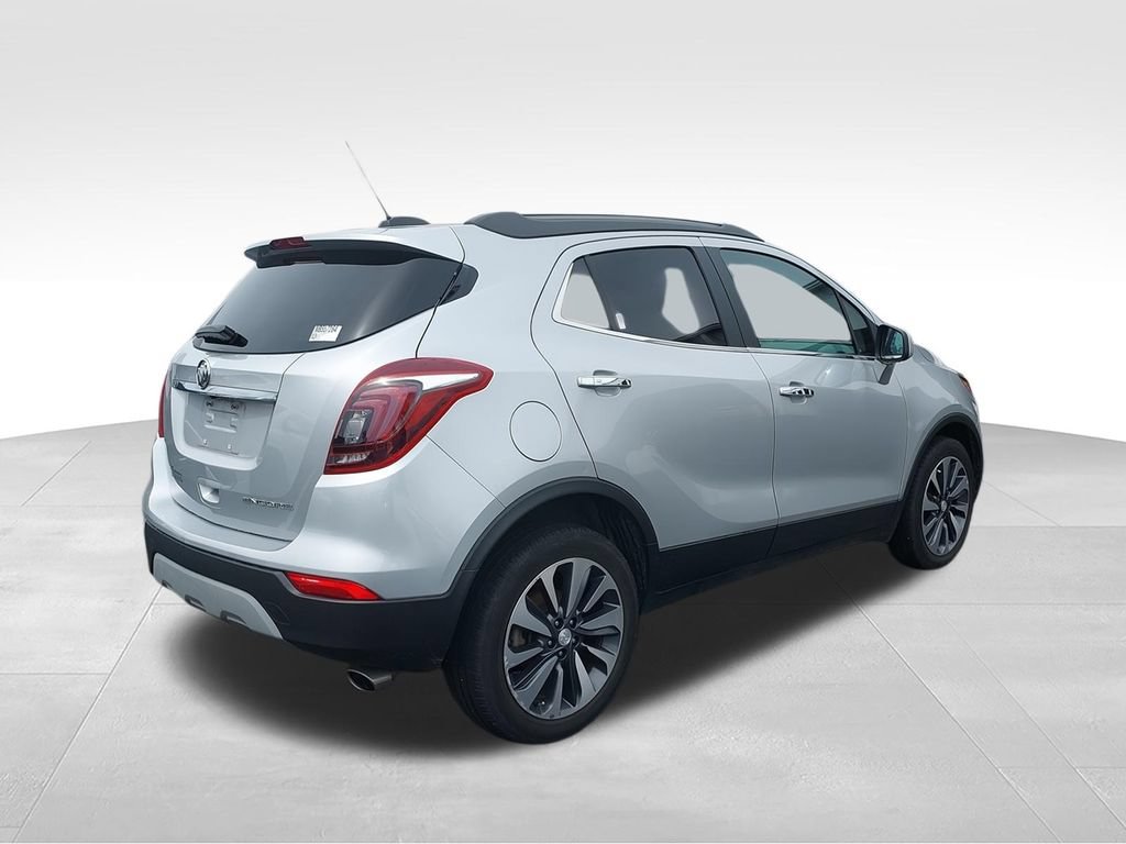 Used 2022 Buick Encore Preferred w/ Safety Package FWD image 8