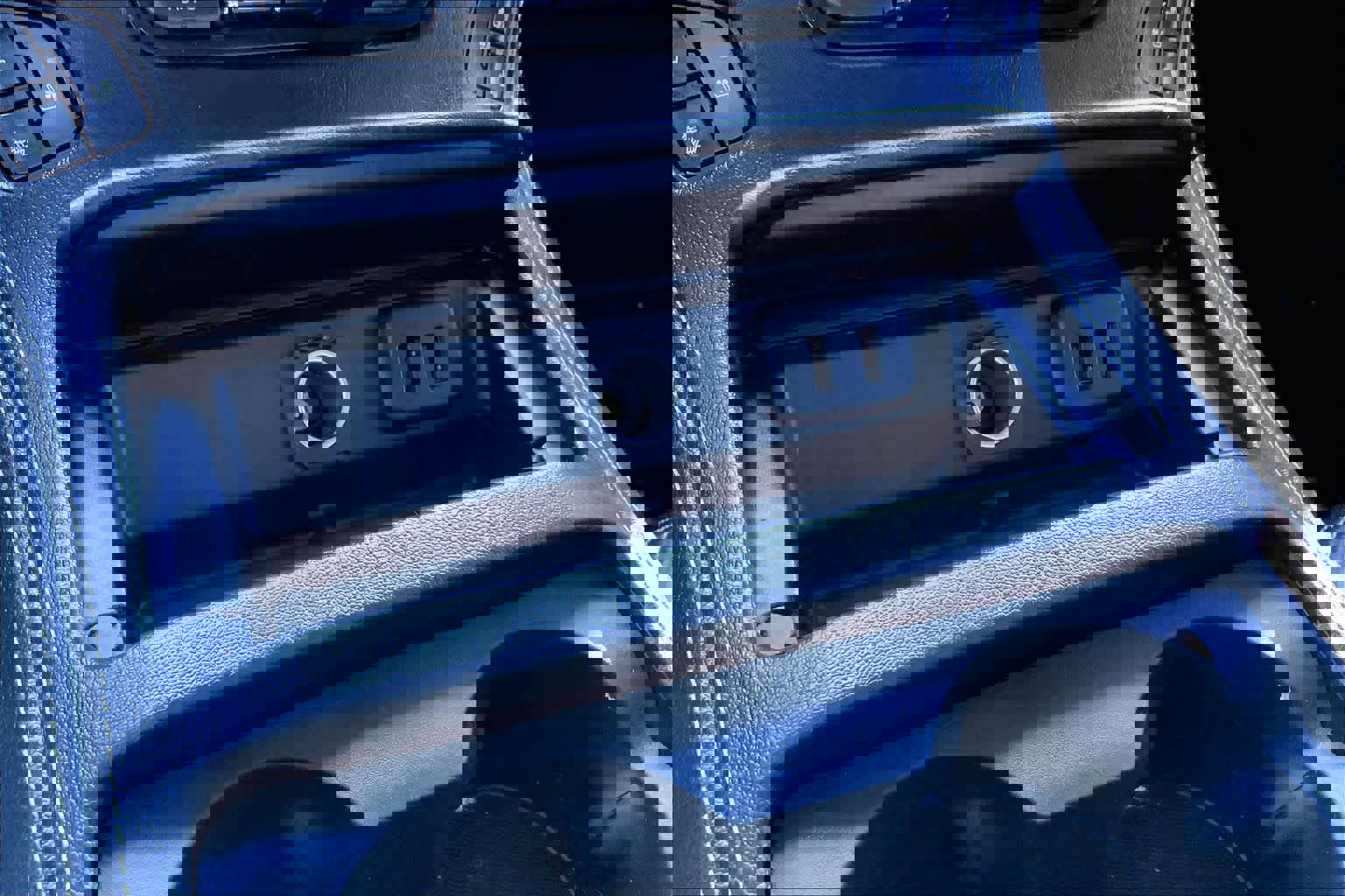 Used 2019 GMC Yukon XL Denali w/ Open Road Package image 33