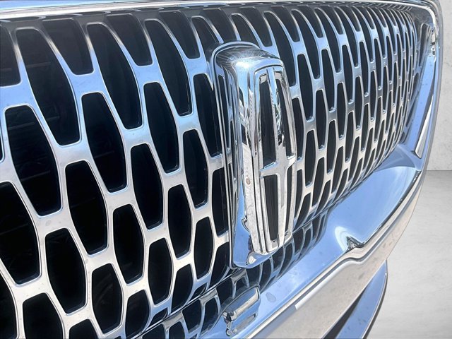 Used 2023 Lincoln Nautilus FWD image 29
