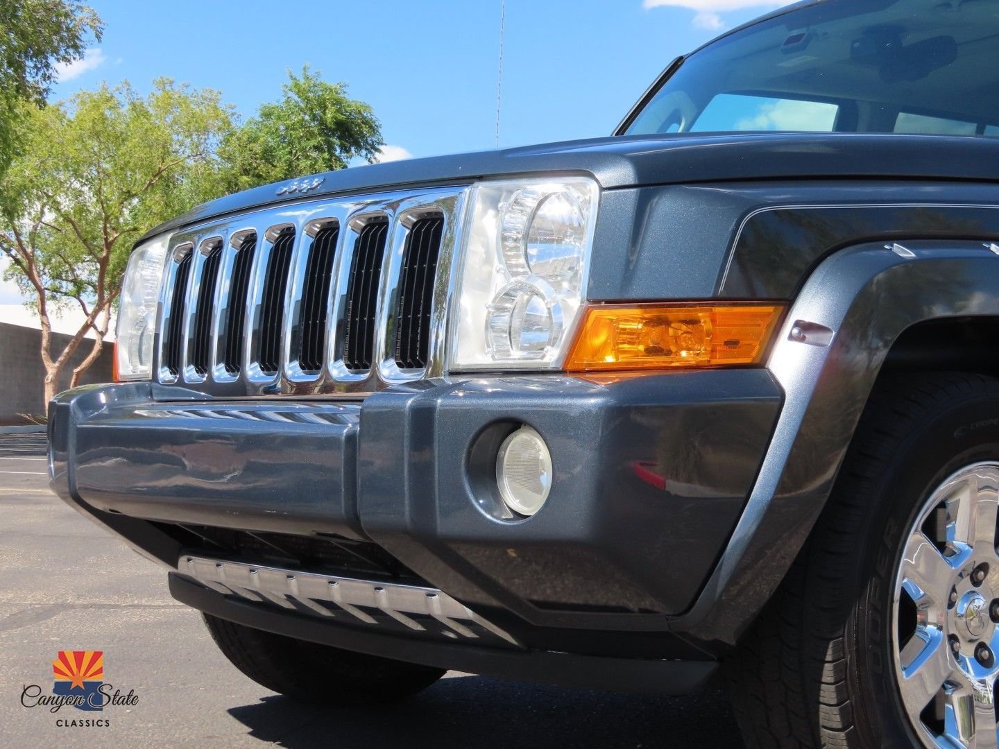 Used 2006 Jeep Commander Limited w/ Trailer Tow Group IV image 40