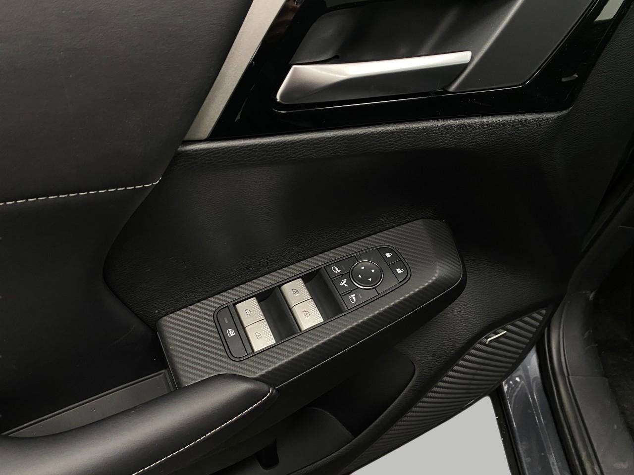 New 2026 Mitsubishi Outlander SE image 31