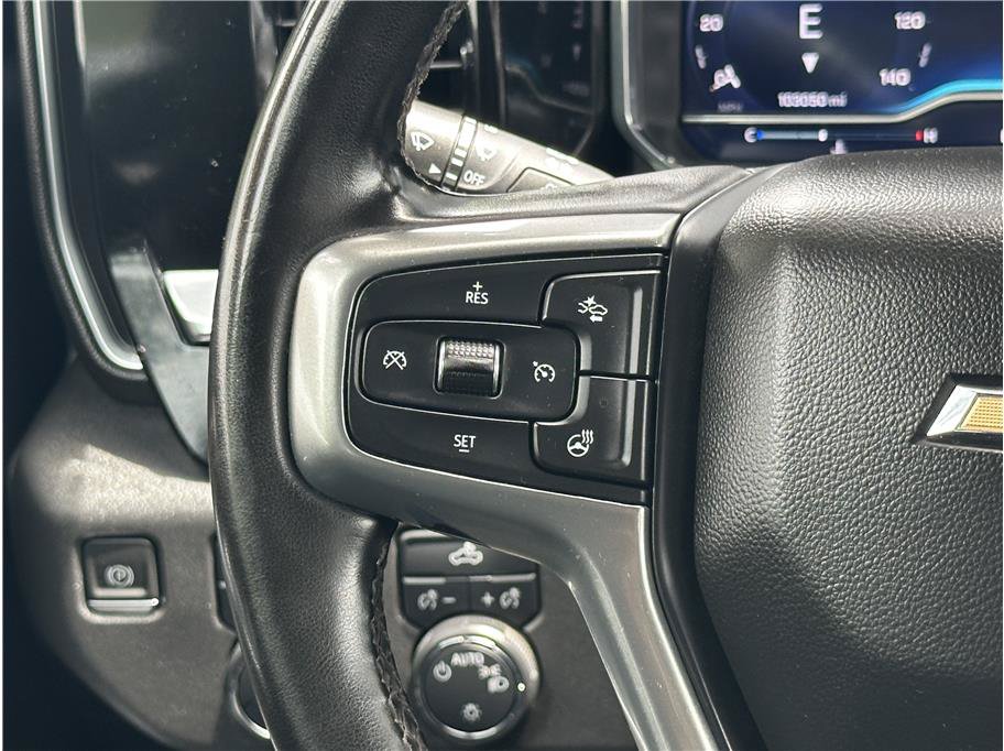 Used 2023 Chevrolet Silverado 1500 LT AWD/4WD image 22