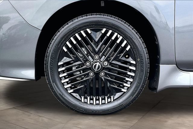 Certified 2025 Nissan Leaf SV Plus FWD image 32