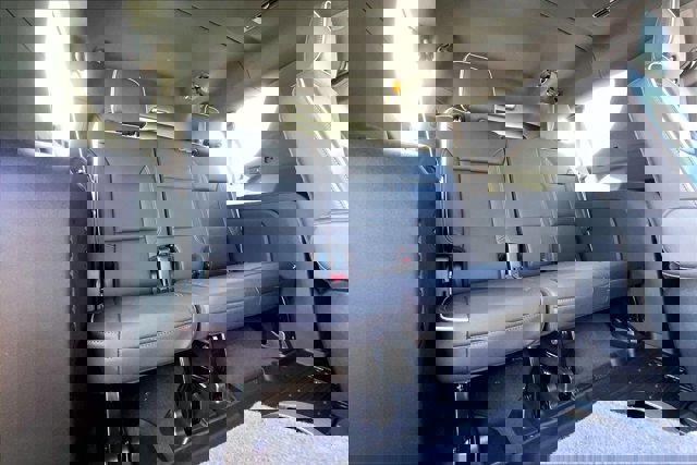 Used 2023 GMC Yukon XL SLT image 28