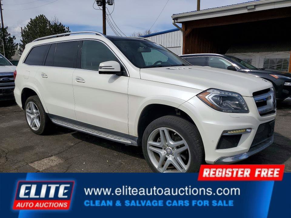 Used 2015 Mercedes-Benz GL 550 4MATIC image 7
