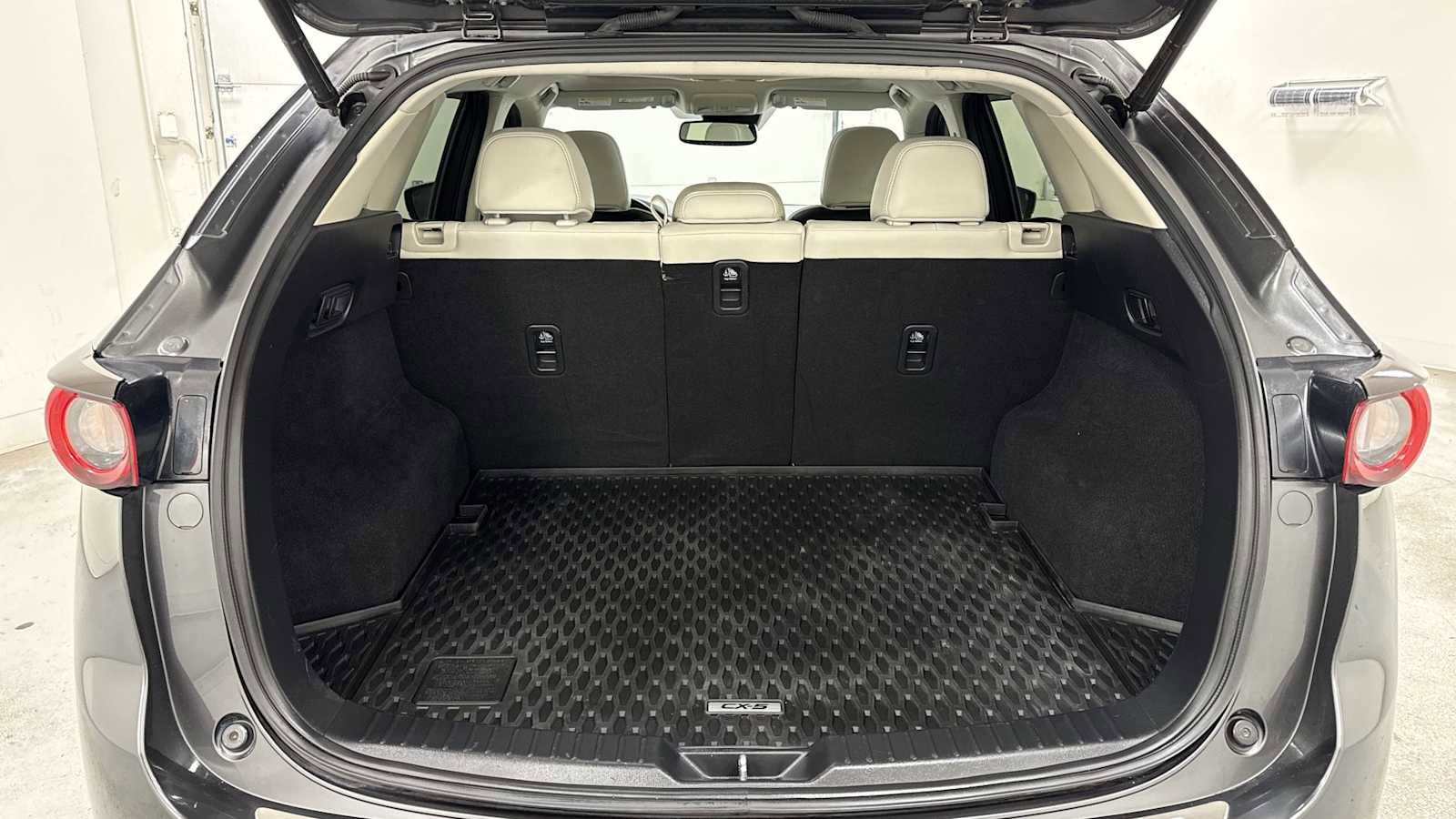 Used 2020 MAZDA CX-5 Grand Touring Reserve image 37