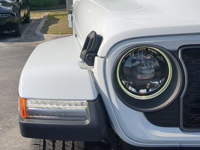 New 2026 Jeep Gladiator Sport image 10