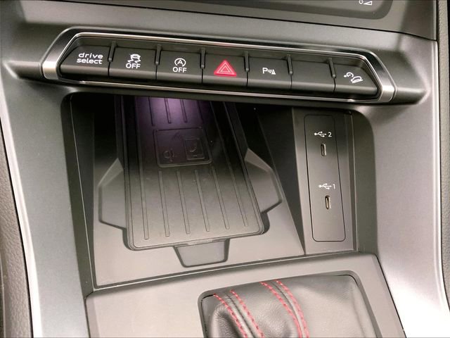 Certified 2025 Audi Q3 2.0T Premium Plus w/ Premium Plus Package image 33