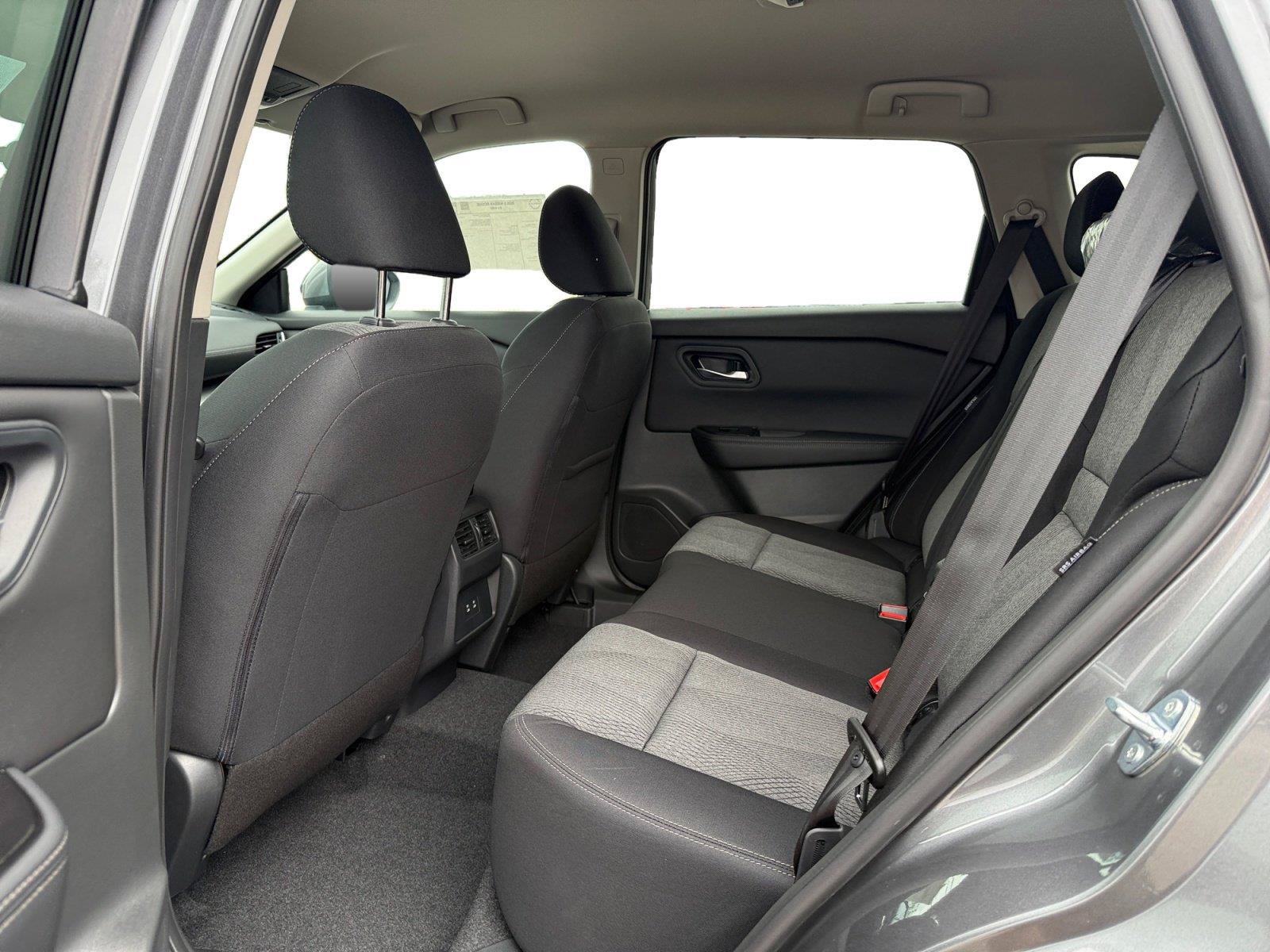 New 2026 Nissan Rogue SV AWD/4WD image 19