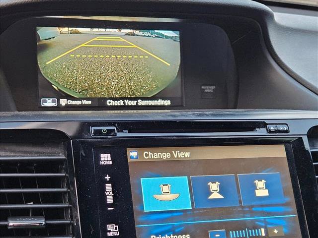 Used 2016 Honda Accord Touring image 14