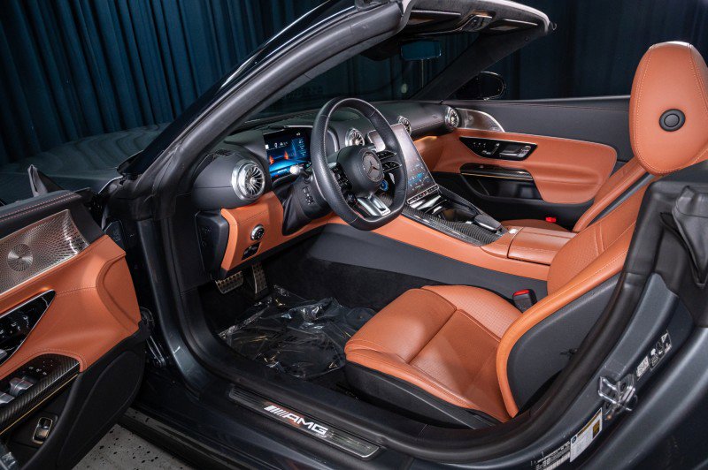 Certified 2022 Mercedes-Benz SL 63 AMG 4MATIC image 17