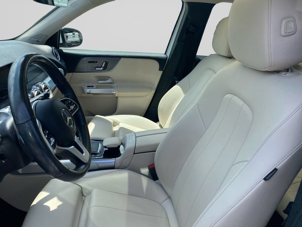 Used 2021 Mercedes-Benz GLB 250 4MATIC image 17