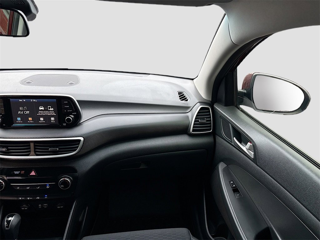 Used 2020 Hyundai Tucson SE w/ Winter Weather Package image 21