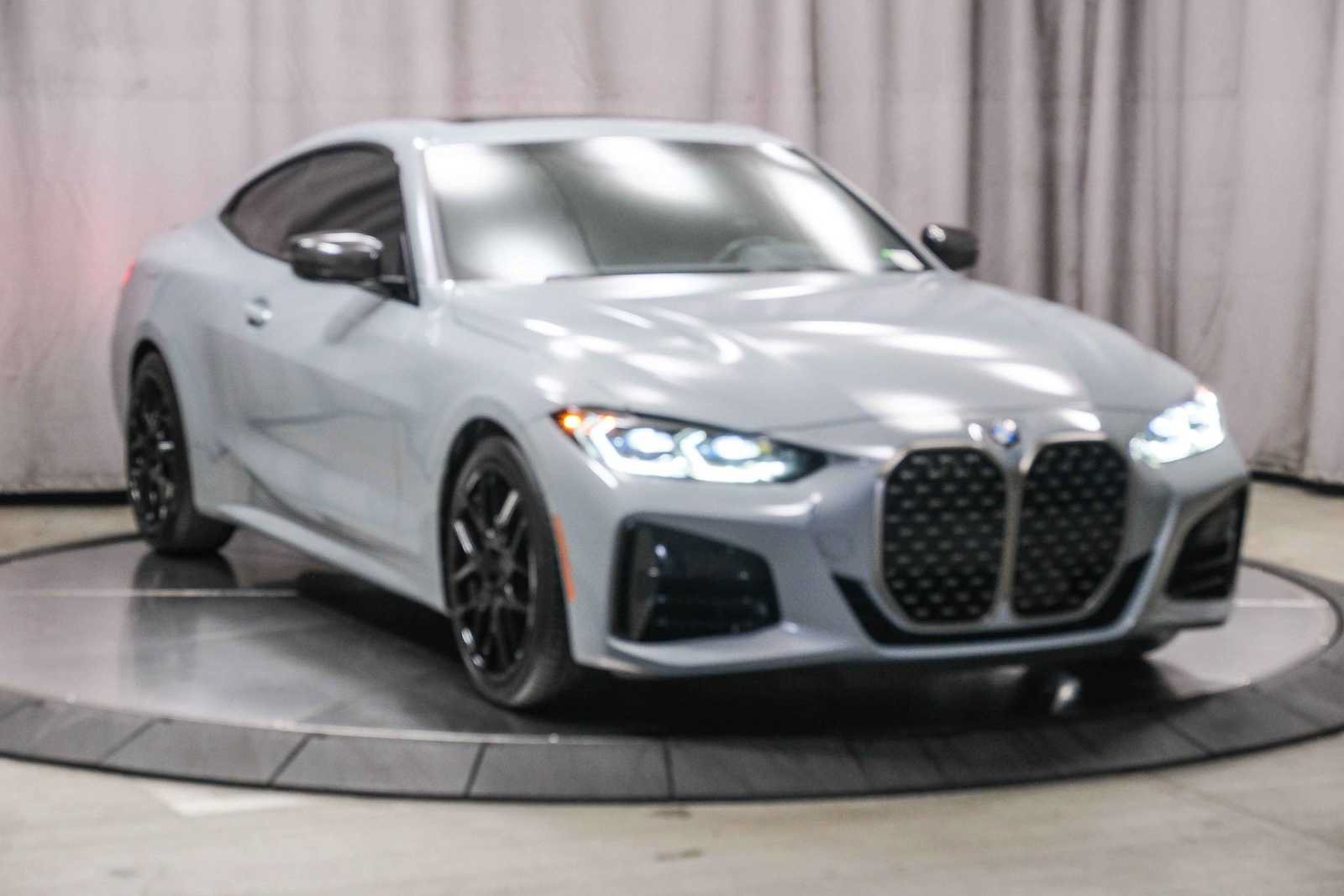 Used 2022 BMW M440i Coupe w/ M Carbon Exterior Package RWD image 5
