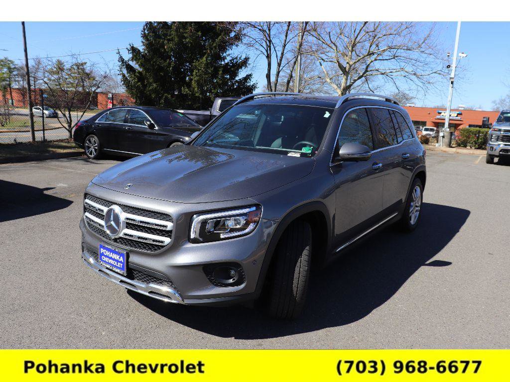 Used 2023 Mercedes-Benz GLB 250 4MATIC image 3