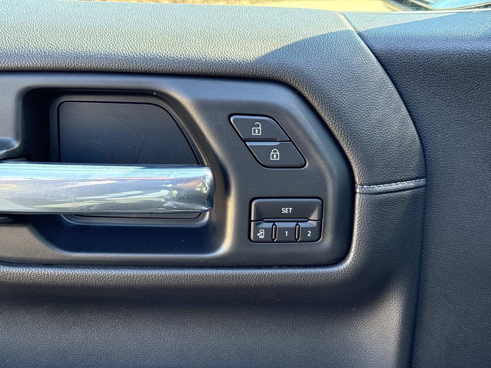 Certified 2021 GMC Sierra 1500 SLT w/ SLT Premium Plus Package image 14