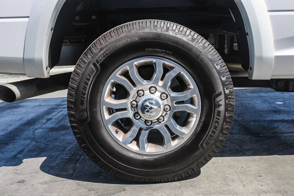 Used 2018 RAM 2500 Laramie AWD/4WD image 12