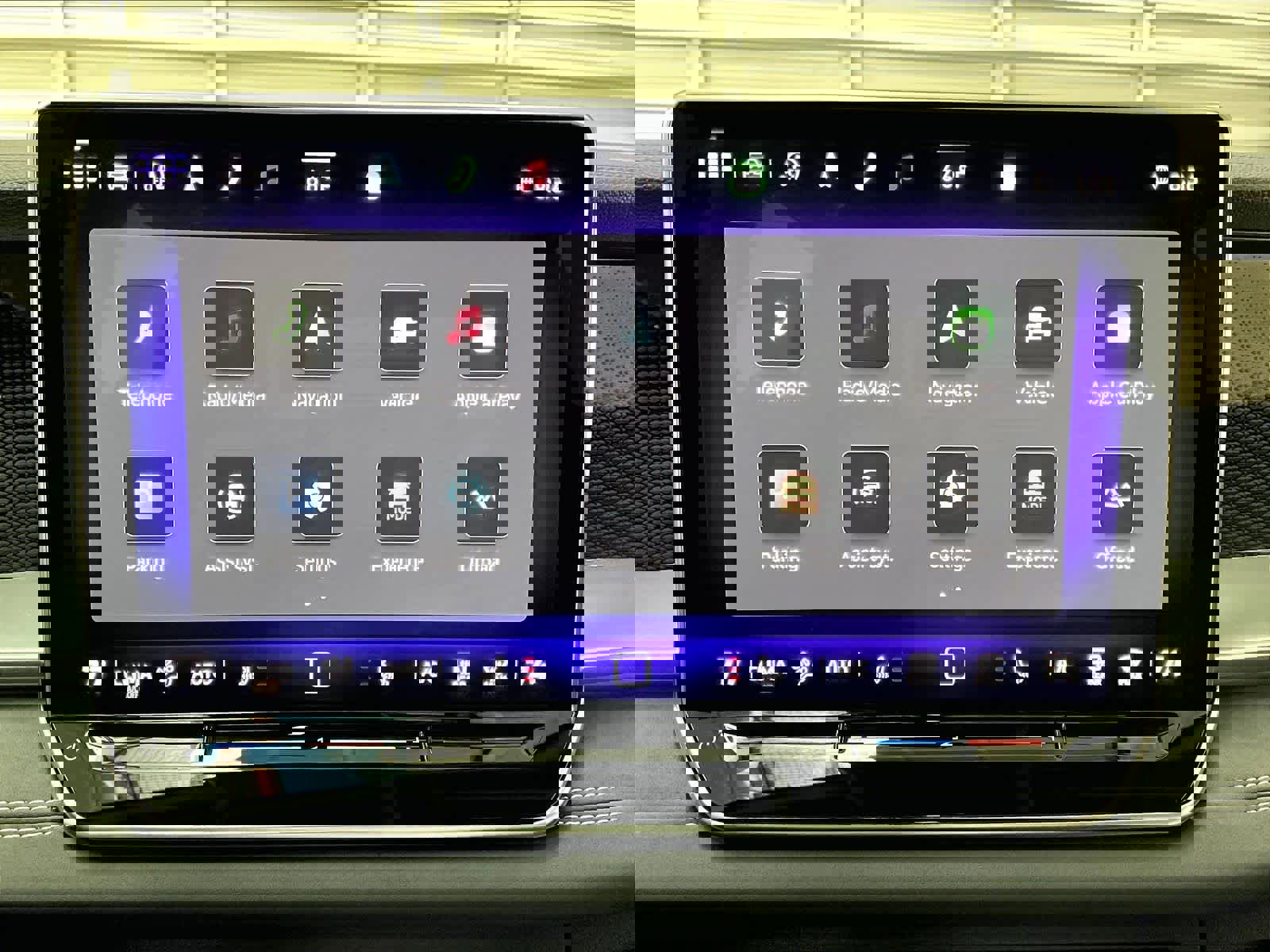 Used 2025 Volkswagen Tiguan SE w/ Panoramic Sunroof Package image 40