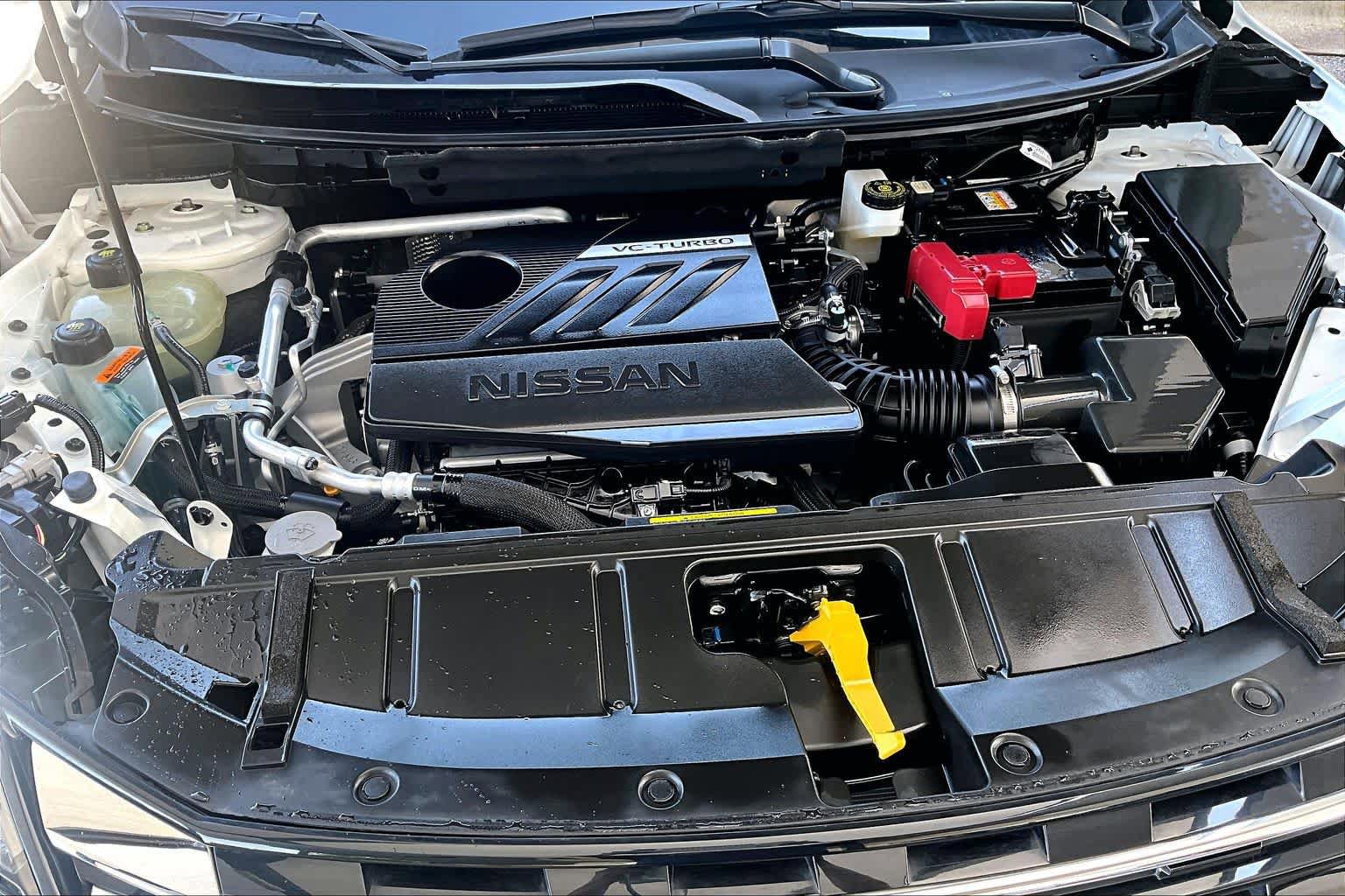 Certified 2025 Nissan Rogue Platinum AWD/4WD image 32