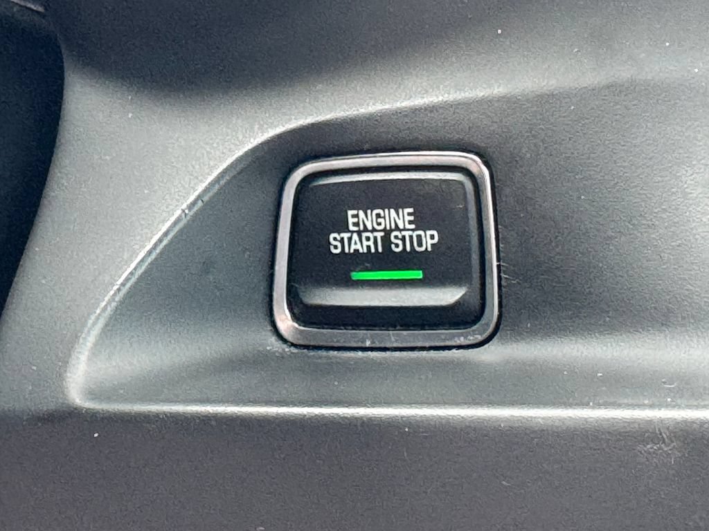 Used 2018 Chevrolet Camaro SS RWD image 26