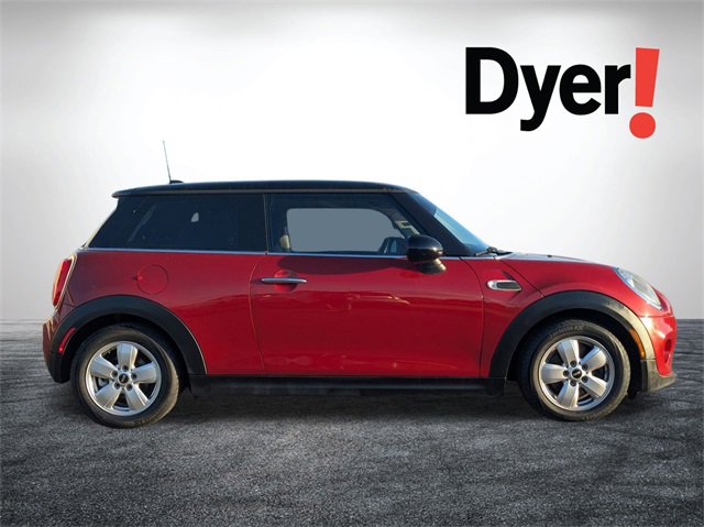 Used 2014 MINI Cooper 2-Door Hardtop image 3