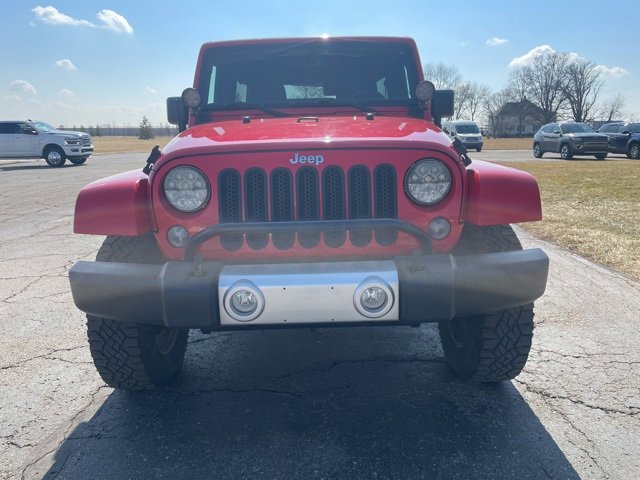 Used 2015 Jeep Wrangler Unlimited Sahara w/ Max Tow Package image 6