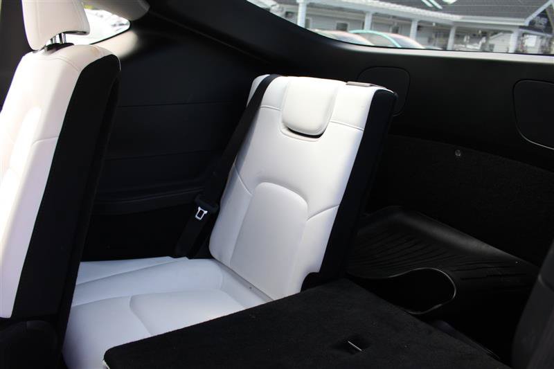 Used 2021 Tesla Model Y Long Range AWD/4WD image 7