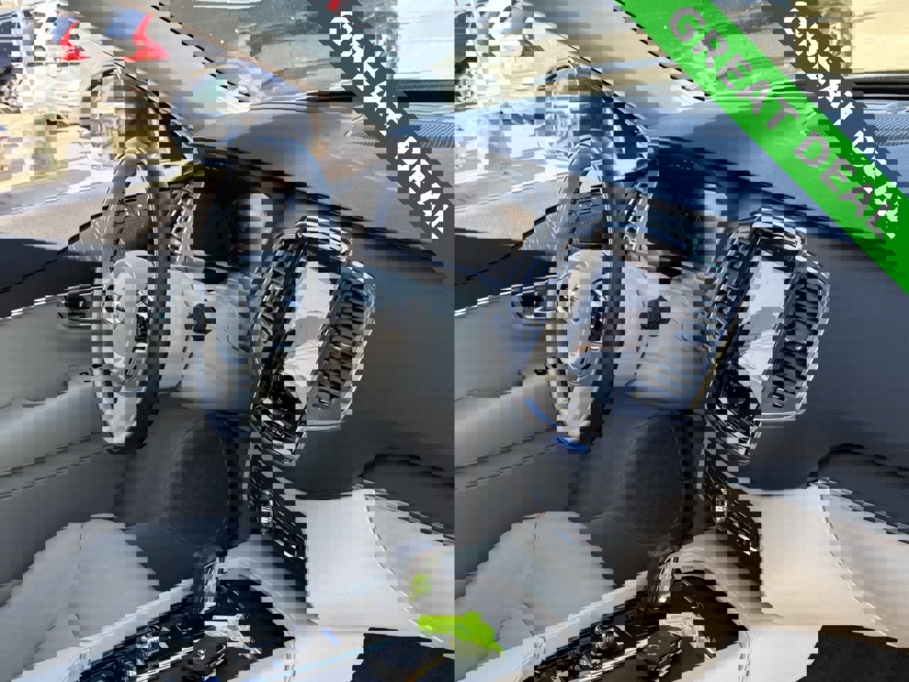 Used 2020 Volvo XC90 T8 Momentum w/ Protection Package Premier image 39